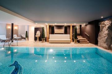 Hôtel pour 2 personnes, avec piscine et jacuzzi ainsi que sauna et terrasse à St. Vith