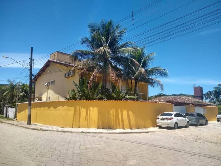 Casas e apartamentos de temporada para 2 pessoas, com piscina na Barra do Una