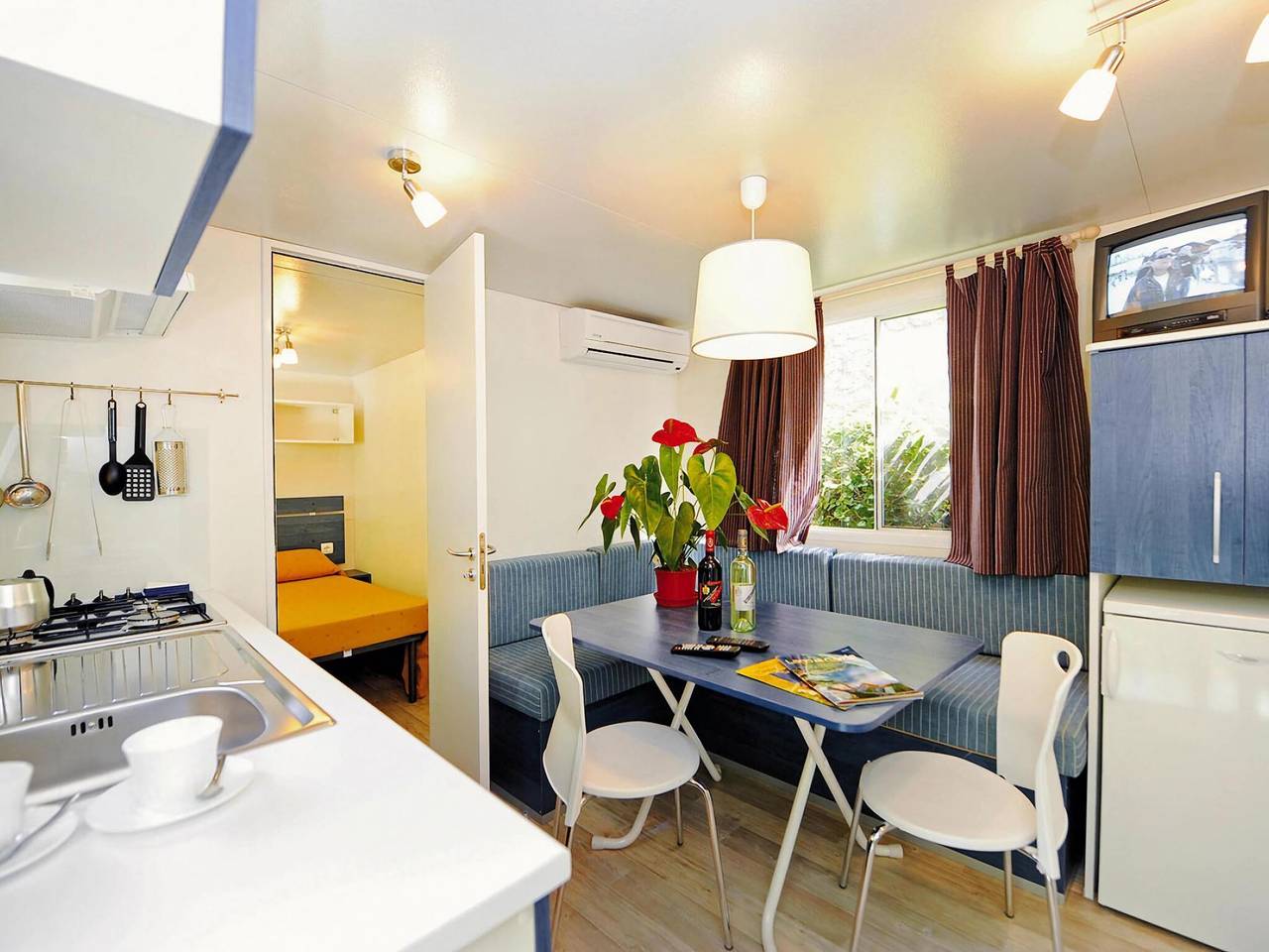 Stacaravan op camping Toscolano in Toscolano Maderno in Maderno, Toscolano-Maderno