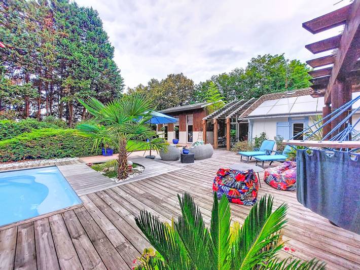 Maison de vacances pour 8 personnes, avec terrasse et jardin, animaux acceptés