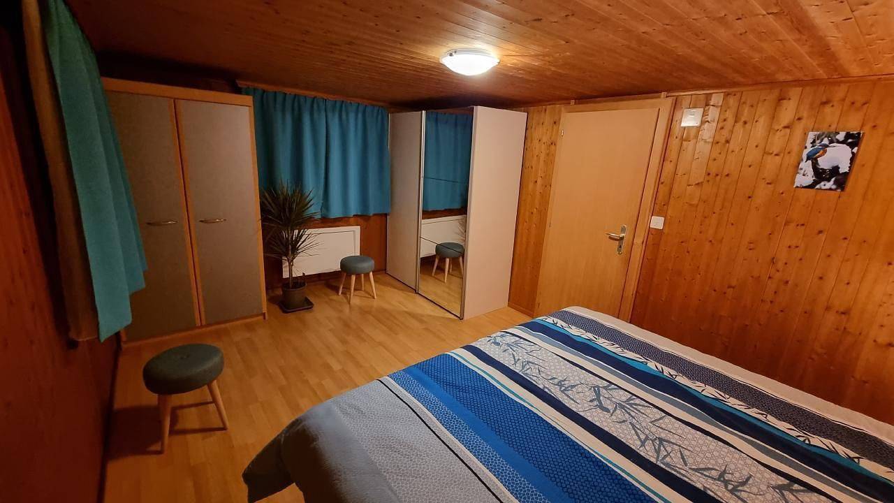 Entire holiday apartment, Holiday flat Chez Rosalie in La Roche, Canton of Fribourg