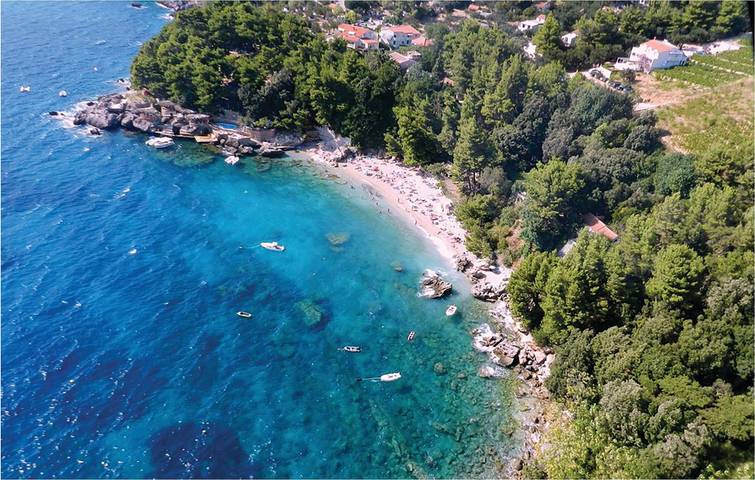 Ganze Ferienwohnung, Gemütliche Ferienwohnung mit Terrasse, in der Nähe von Ston und der Küste – WLAN und Parkplatz inklusive in Ston, Dubrovnik-Neretva