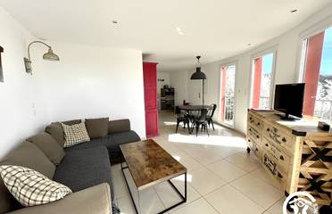 Gîte pour 5 personnes, avec jacuzzi ainsi que jardin et balcon à Saissac
