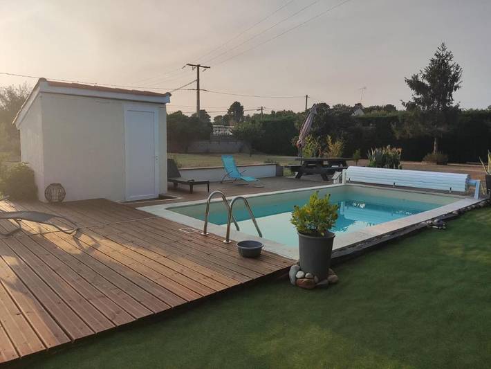 Location de vacances pour 2 personnes, avec piscine et jardin ainsi que terrasse et vue à Aillas - 4