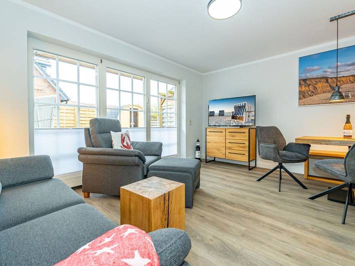 Haus Strandoase 2 - Ferienhaushälfte für bis zu 6 Personen mit Terrasse und Sauna. in Westerland, Sylt (Gemeinde)