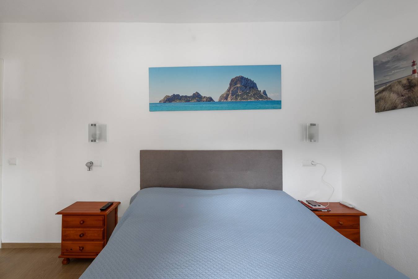 Room 'Doble - 1' with Mountain View, Wi-Fi and Air Conditioning in Platja es Figueral, Santa Eulària des Riu