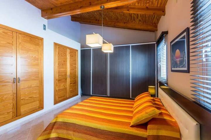 Private Villa With Pool Vallada.No for rent to under 25 years old for S.Joan in Cala Santandria, Ciutadella