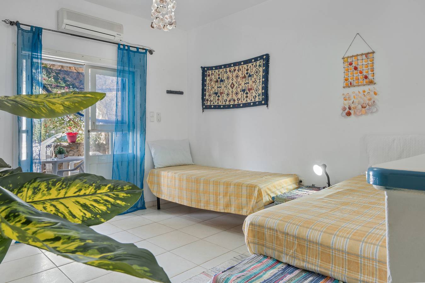Appartement entier, Appartement "Syrios Suites No 1" avec vue sur la mer, Wi-Fi et climatisation in Myrties, Kalymnos