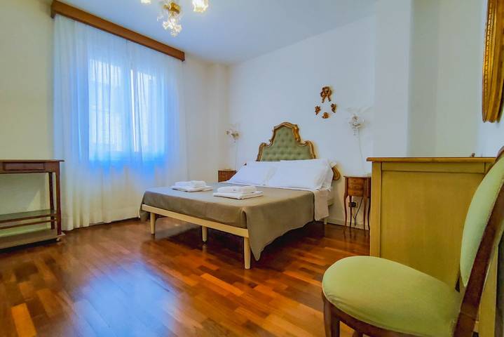 Appartamento intero, [Appartamento] Perfetto per Famiglie in Gianfranco Ristorante, Civitanova Marche