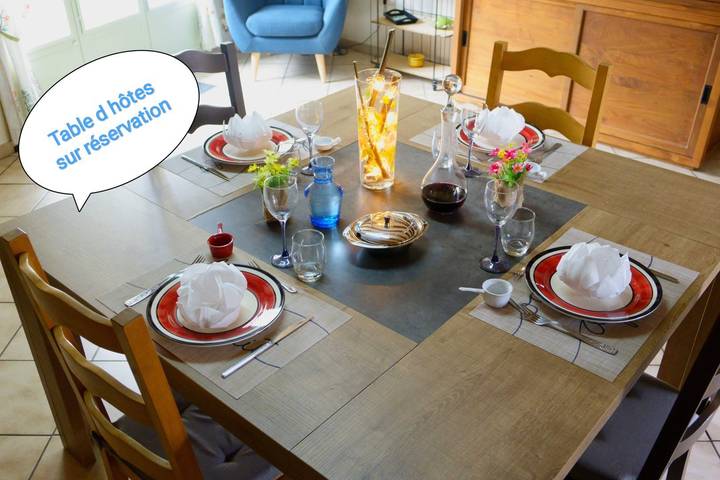 Gîte pour 2 personnes, avec jardin dans les Deux-Sèvres - 3