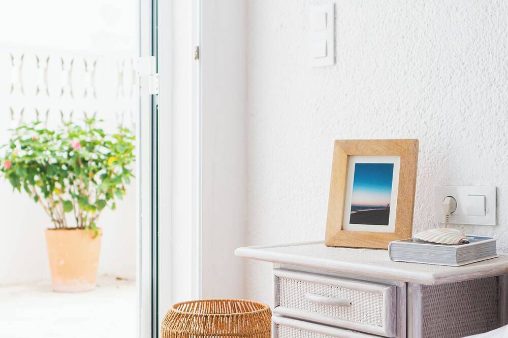 Nestled in the Valencian orange groves, footsteps away from the Mediterean Sea in Oliva, Costa de Valencia