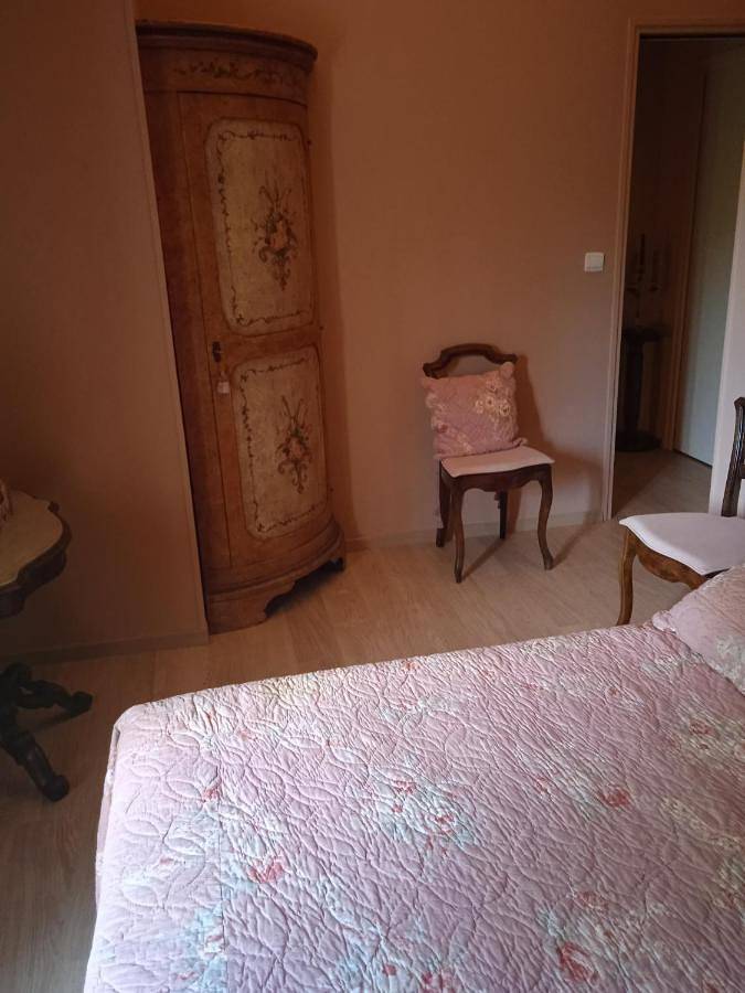 Double Room with Garden View in Brux, Vienne (France)