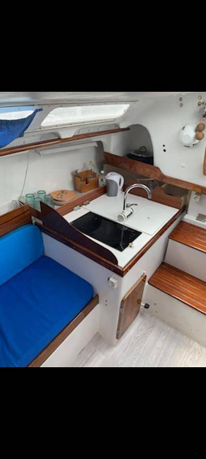 Bateau pour 2 personnes, avec terrasse et vue dans Casino du Cap d'Agde - 4