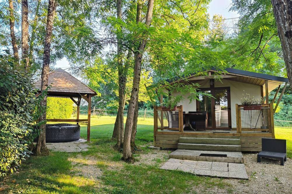 Quiet 6-person lodge 5 km from Beauval zoo with private Jacuzzi. in Châteauvieux, Romorantin-Lanthenay region