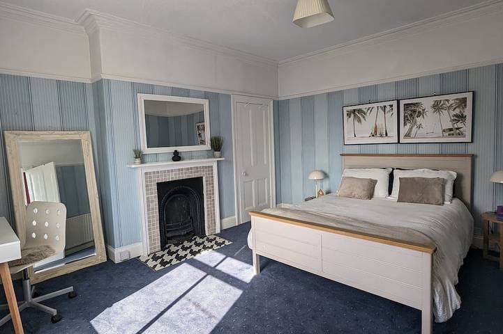 Spacious, Comfortable Georgian 4 brd Home, Headingly Stadium, Leeds Uni & Arena. in Leeds, Yorkshire del Oeste