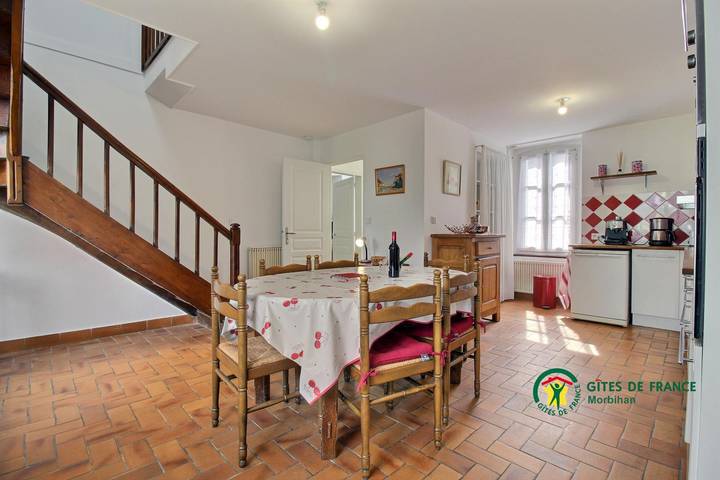 Gîte pour 6 personnes, avec terrasse et jardin à Josselin - 4