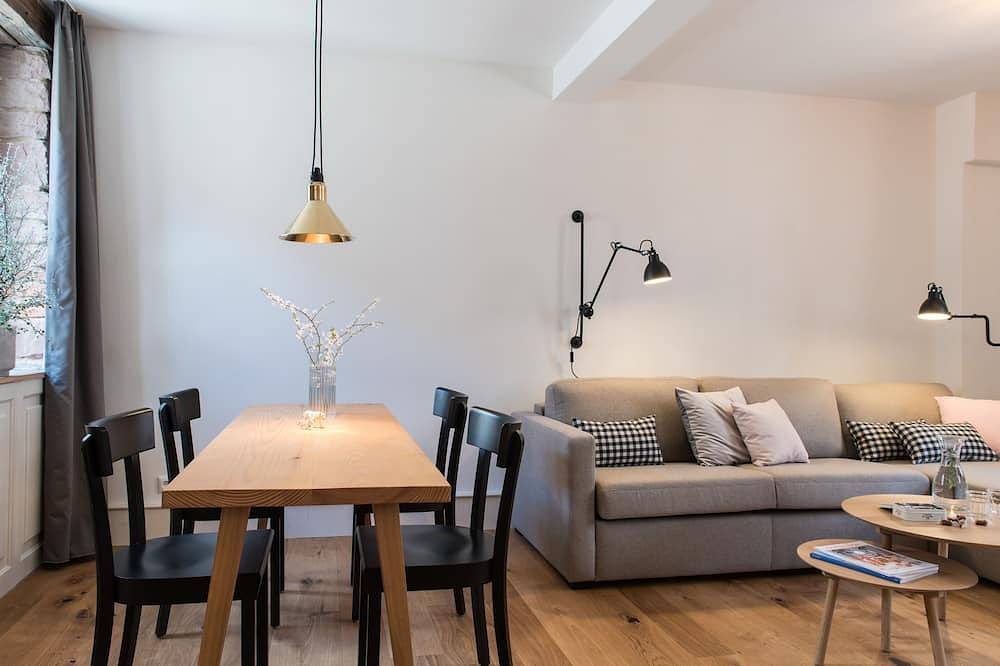 Ganze Wohnung, Modernes Apartment im Denkmal, seniorengerecht im Eg in Lahr, Mittlerer Schwarzwald
