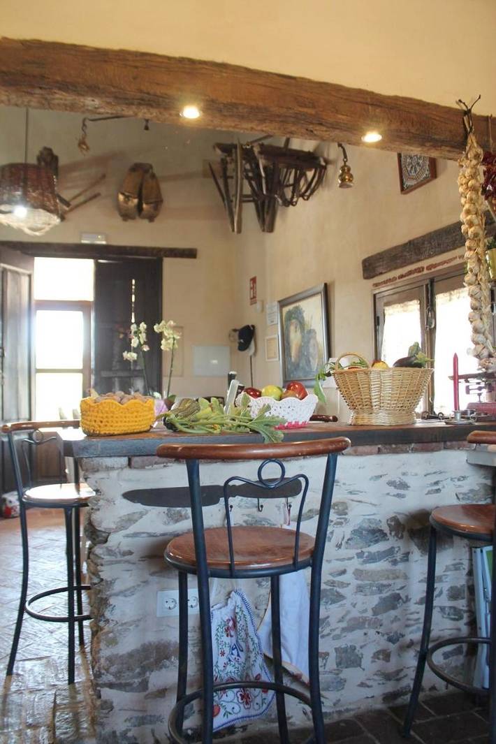 Casa rural para 10 personas, con vistas además de jardín y piscina, Se admiten mascotas en Provincia de Badajoz - 2