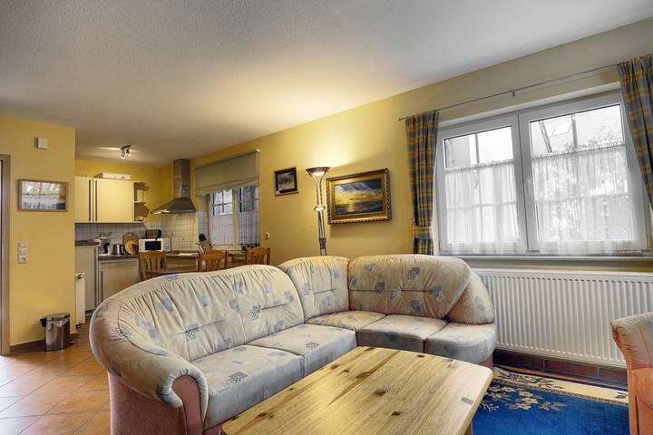 Ferienwohnung für 2 Personen, mit Garten und Terrasse in Zingst - 3