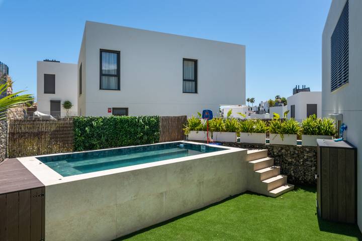 Maison avec petite piscine privée in Riviera del Sol, Mijas