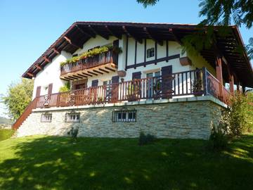 Appartement de vacances pour 2 personnes, avec jardin et balcon en Pyrénées-Atlantiques