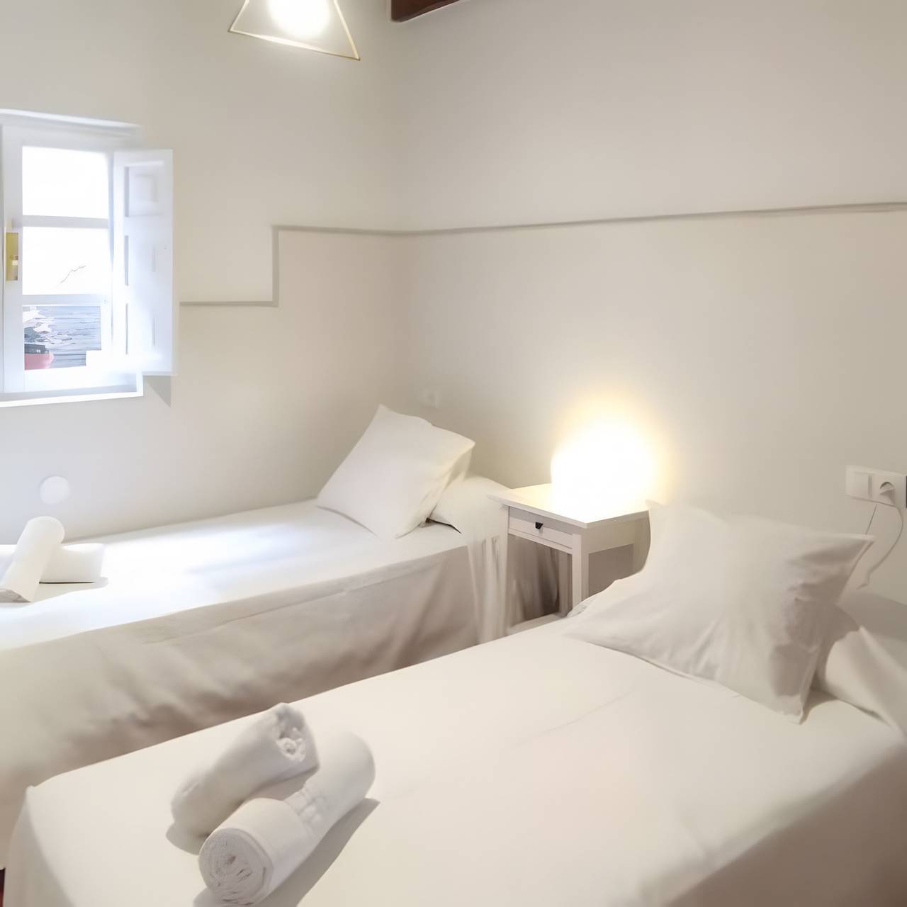 Appartement entier, Appartement 'Florenta A1' avec vue sur les montagnes, terrasse privée et Wi-Fi in Cangas de Onís, Côte Cantabrique