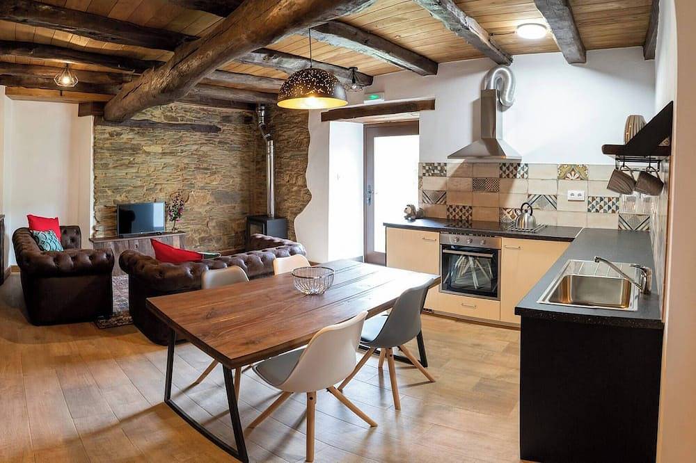 Casa Liñeiras - Amencer in A Pontenova, A Mariña Lucense