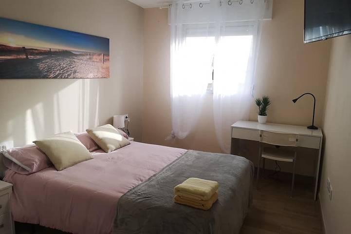 Appartement entier, Full apartment 13 beds and 3 bathrooms near the airport North La Laguna Tenerife in San Honorato, San Cristóbal de La Laguna