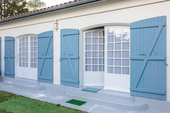 Maison de vacances 'Longère Proche Plage Et Forêt 1' avec terrasse partagée, jardin partagé et Wi-Fi in Saint-Trojan-les-Bains, Côte de Beauté