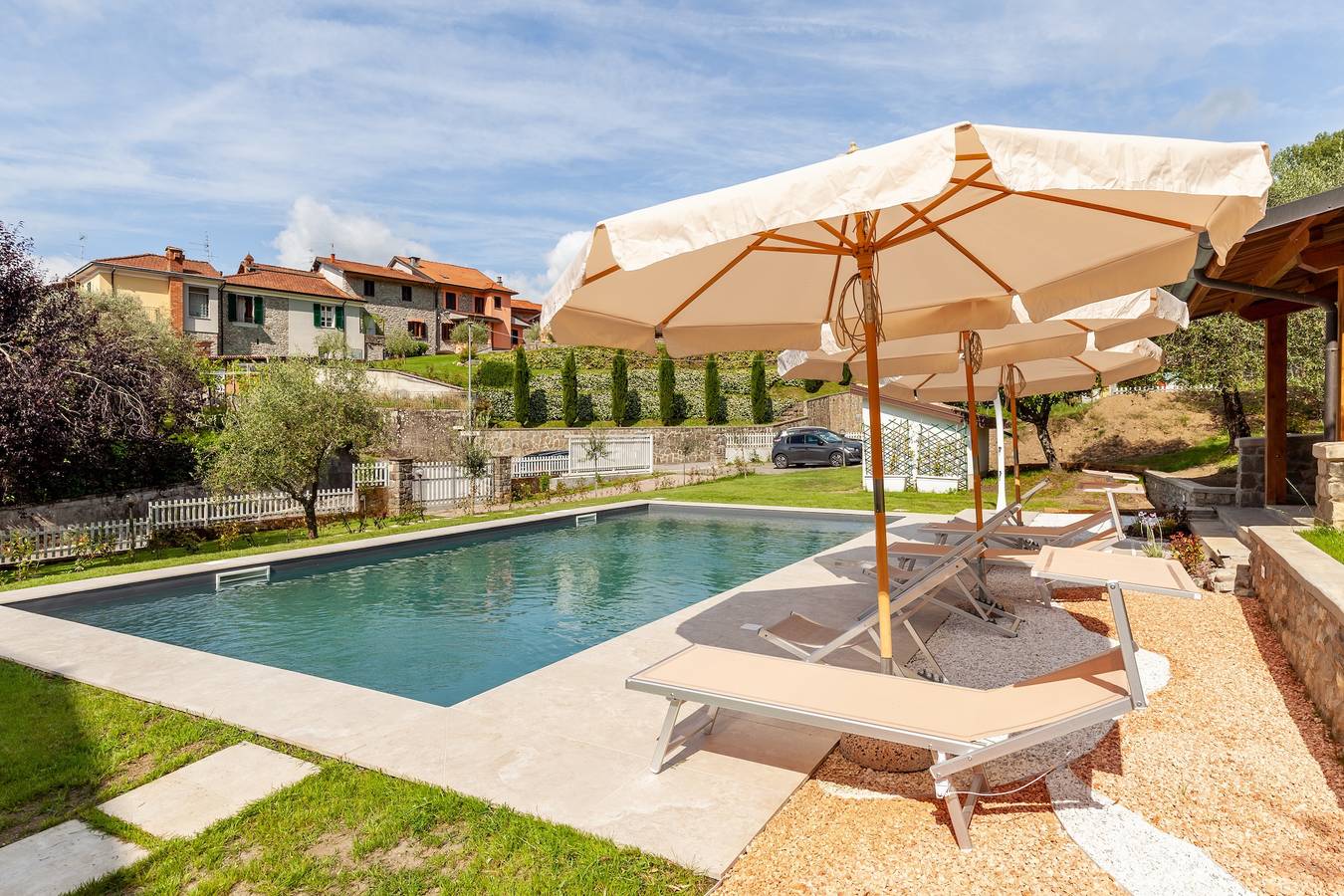 Ganze Wohnung, Ferienwohnung 'Villa La Lanterna Bianca' mit Bergblick, Wlan und Klimaanlage in Bagnone, Nationalpark Toskanisch-Emilianischer Apennin