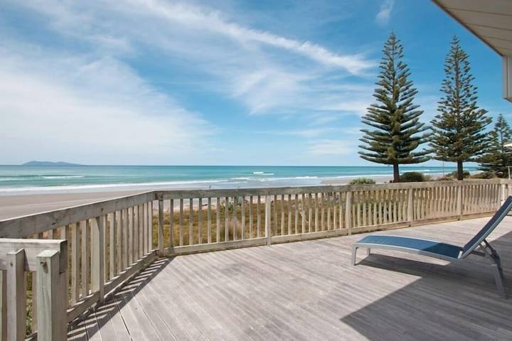 Holiday home for 10 people, with terrace in Bay of Plenty