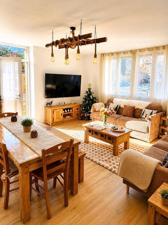 Appartement entier, Le Terrier- Chaleureux avec Jardin privatif et parking pour 2 voitures in Briançon, Serre Chevalier