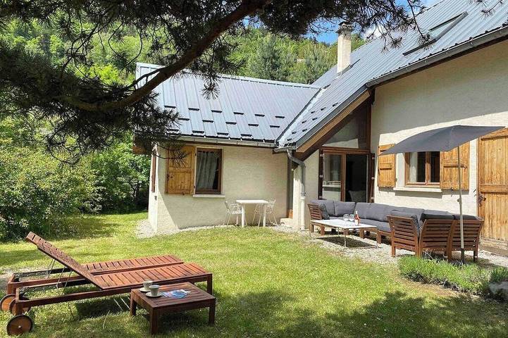 Chalet para 10 personas, con jardín - 1