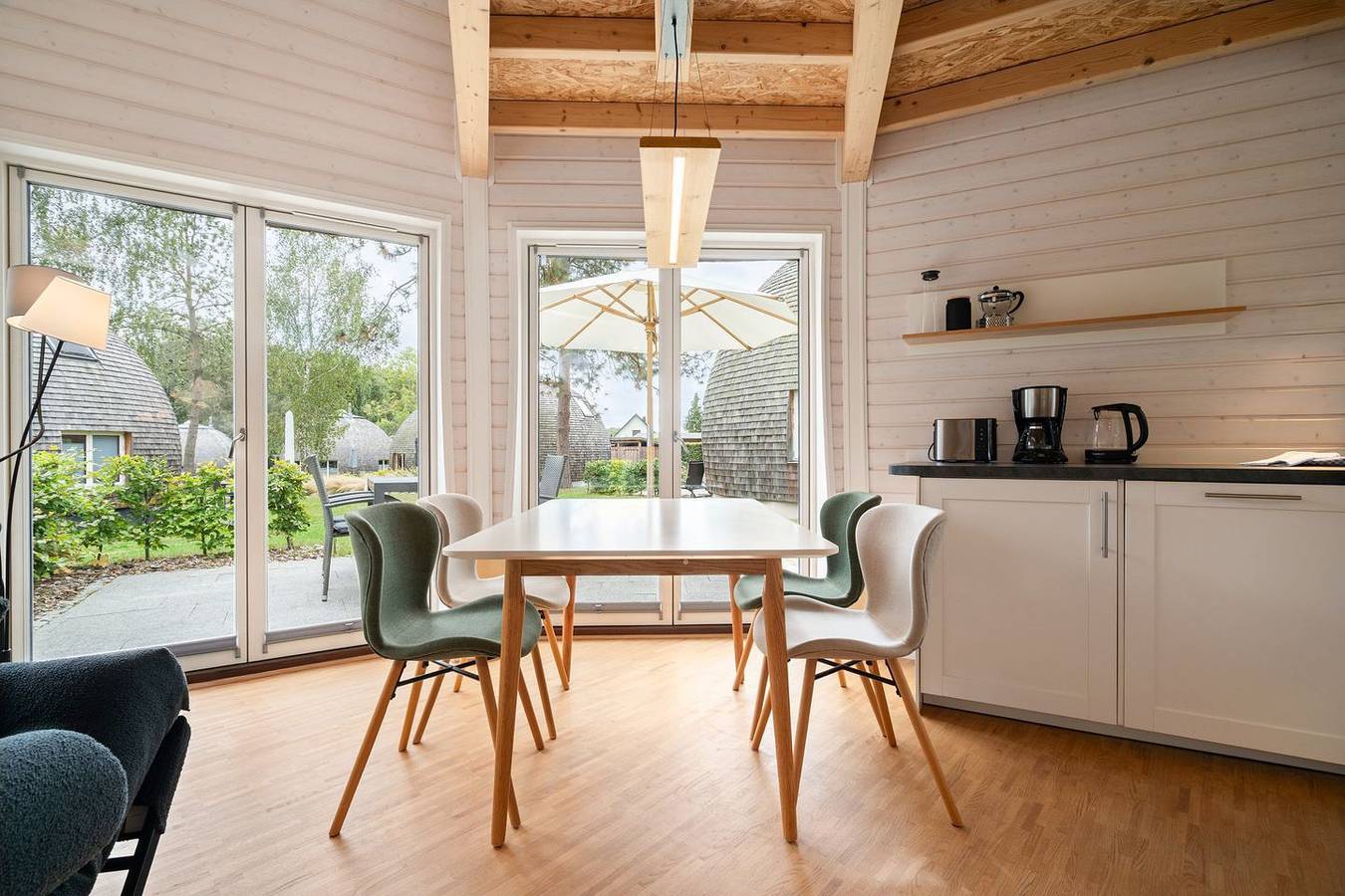 Kugelhaus Kirana – 1 Badezimmer, Süd-Terrasse & Galerie in Tollensesee, Penzlin