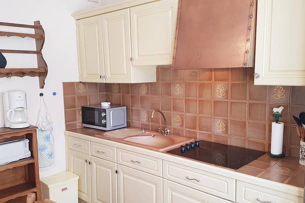 Apartamento entero, Metabief - Genevriers - Les Airelles Apartment 6 Pers in Mouthe-Lac et Mont d’Or, Doubs (desambiguación)