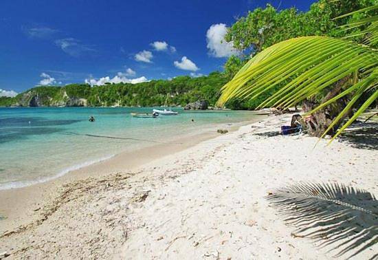 Gîte pour 3 personnes, avec jardin ainsi que vue et piscine dans Plage de Petit-Havre - 4