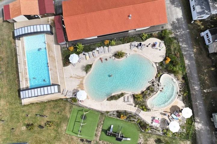 Camping pour 6 personnes à Vensac