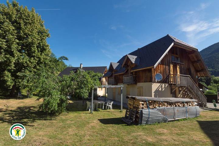 Gîte pour 5 personnes, avec Jardin