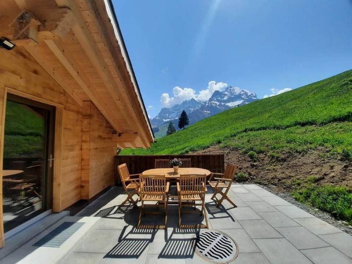 Hütte für 10 Personen, mit Balkon und Terrasse sowie Garten in Adelboden