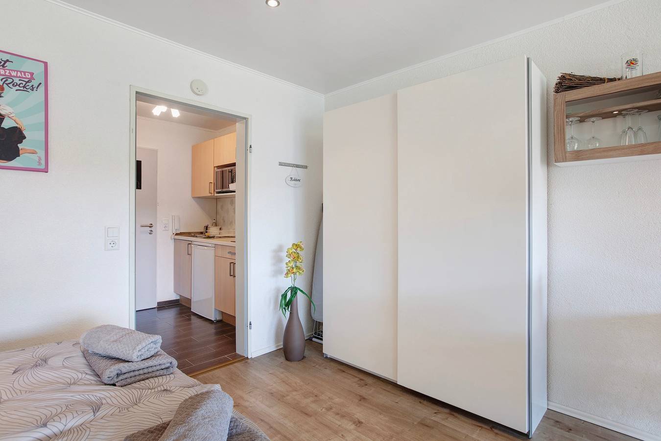 Ganze Wohnung, Ferienwohnung "Magjar" mit Balkon und Wlan in Küssaberg, Landkreis Waldshut