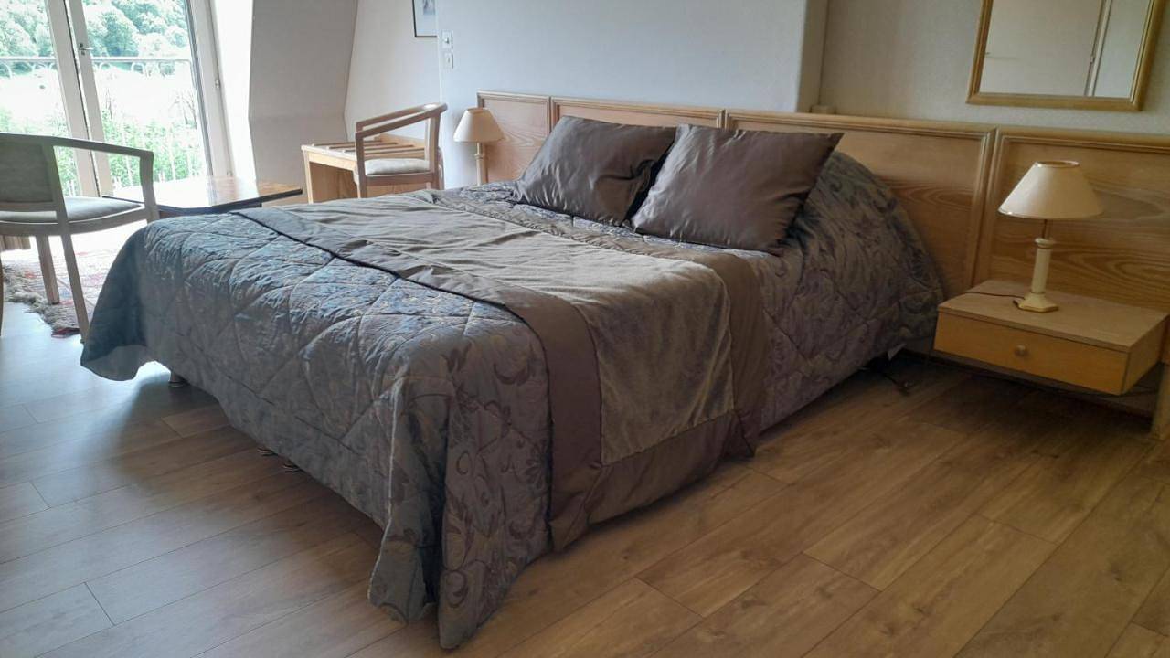 Double or Twin Room in Saint-Martin-Valmeroux, Parc naturel régional des Volcans d'Auvergne