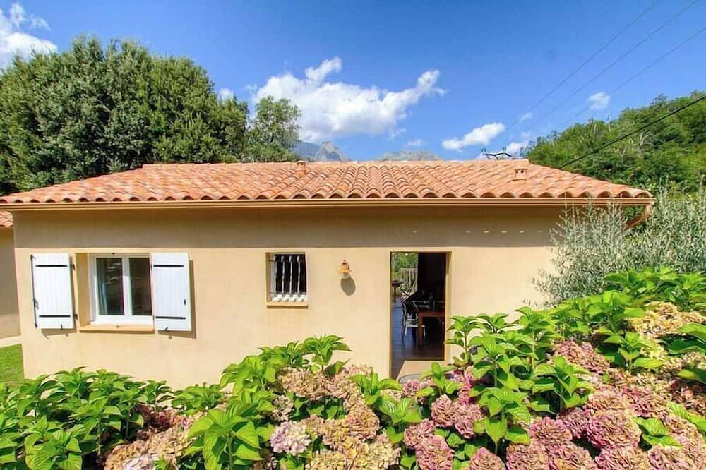 D'Oro - Bocognano - Guest house in Bocognano, Regionaler Naturpark Korsika