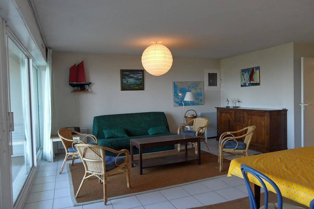 Apartamento entero, 3 room apartment ground floor sea view in Kerjouanno, Arzon