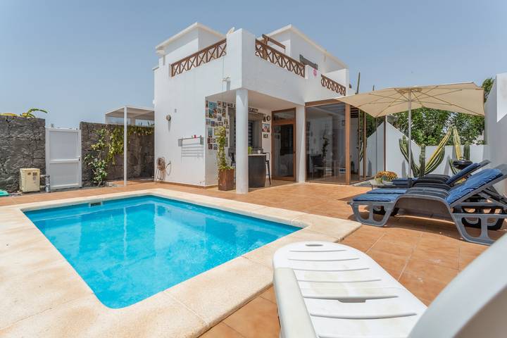 Chalet para 6 personas, con jardín en Playa Blanca