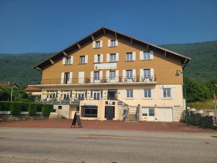 Hôtel pour 2 personnes, avec Terrasse ainsi que Jardin et Vue dans Anglefort