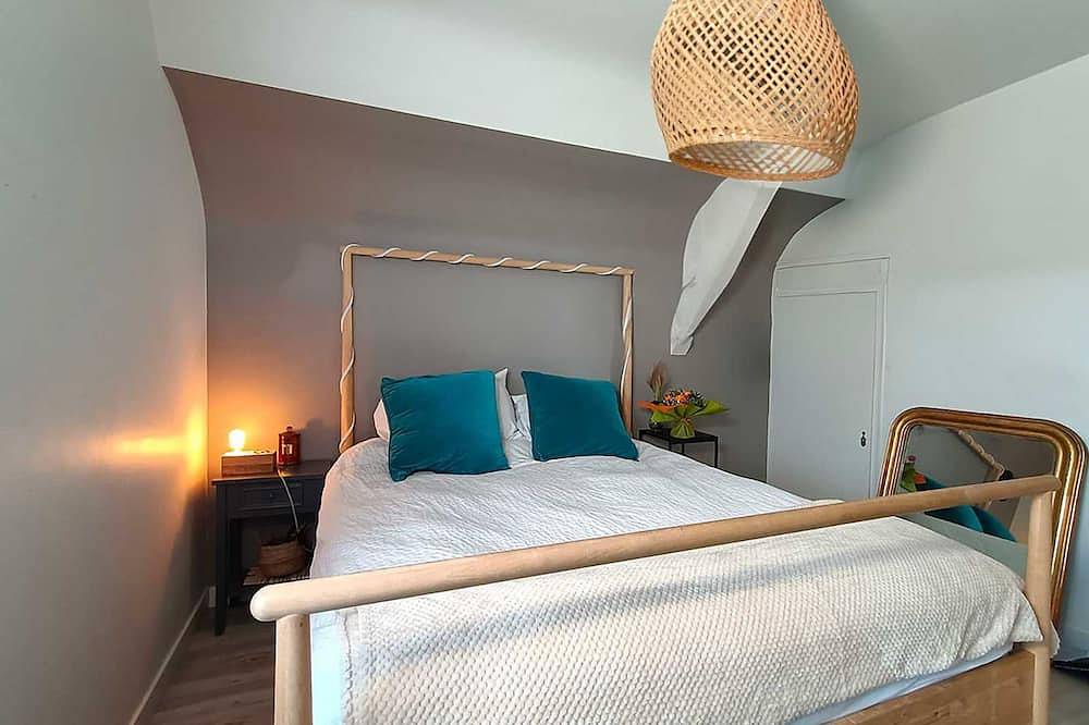 Entire apartment, Appartement Confort Laval in Laval, Mayenne
