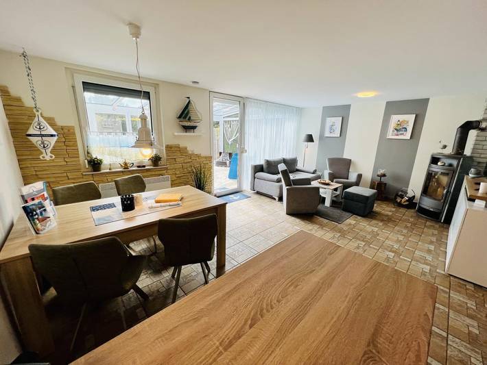 Ferienhaus für 4 Personen, mit Garten in Rostock