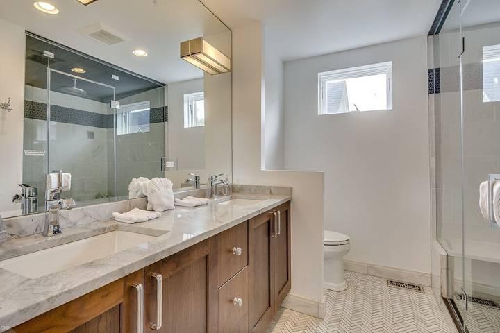 Vacation house for 6 people, with pets in Chicago