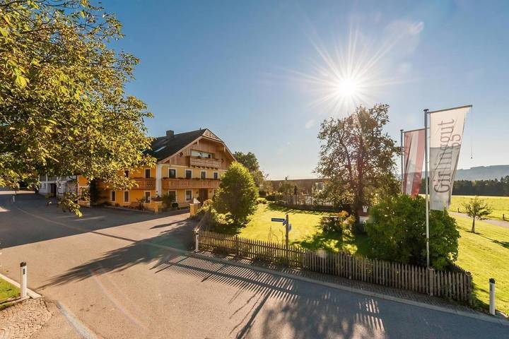 Ferienwohnung für 2 Personen, mit Terrasse und Garten