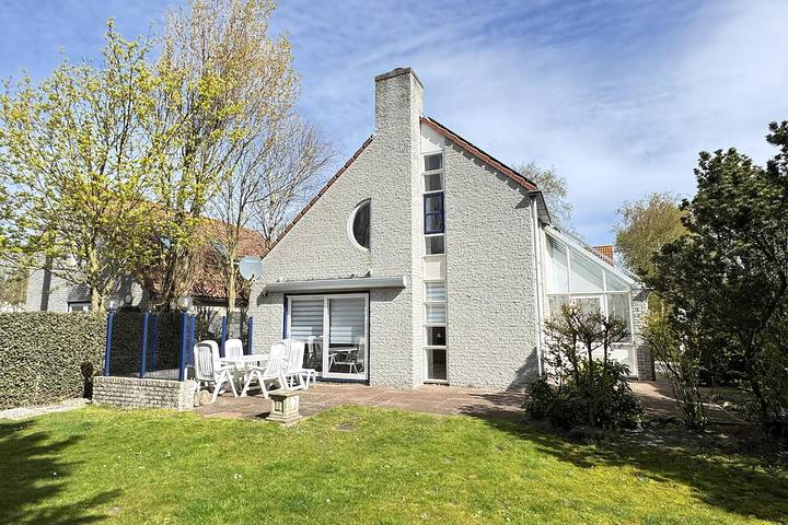 Ferienhaus für 6 Personen, mit Terrasse und Garten sowie Sauna